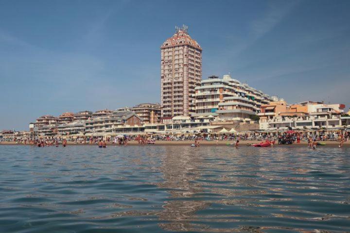 Bnb The Station Nettuno Eksteriør billede